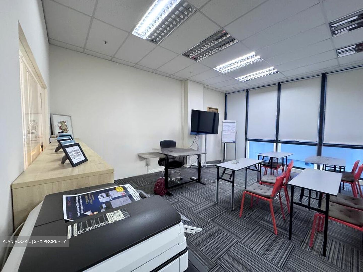 A'posh Bizhub (D27), Factory #466075361